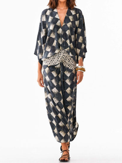 Dovalyn | Artistic Pattern Twist Maxi Dress