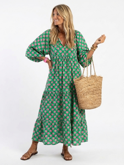 Zinnara | Relaxed V Neck Floral Dress