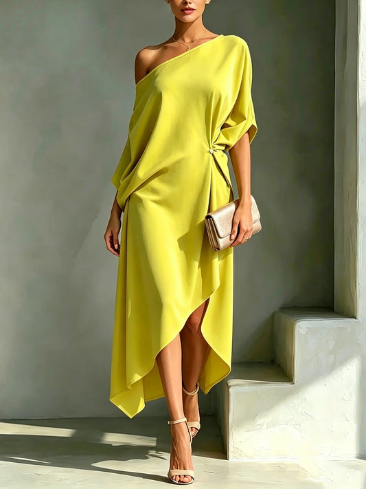 Velora | Ruched Side Detail Midi Dress