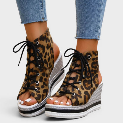 Aurevina | Cut Out Lace Front Sandals