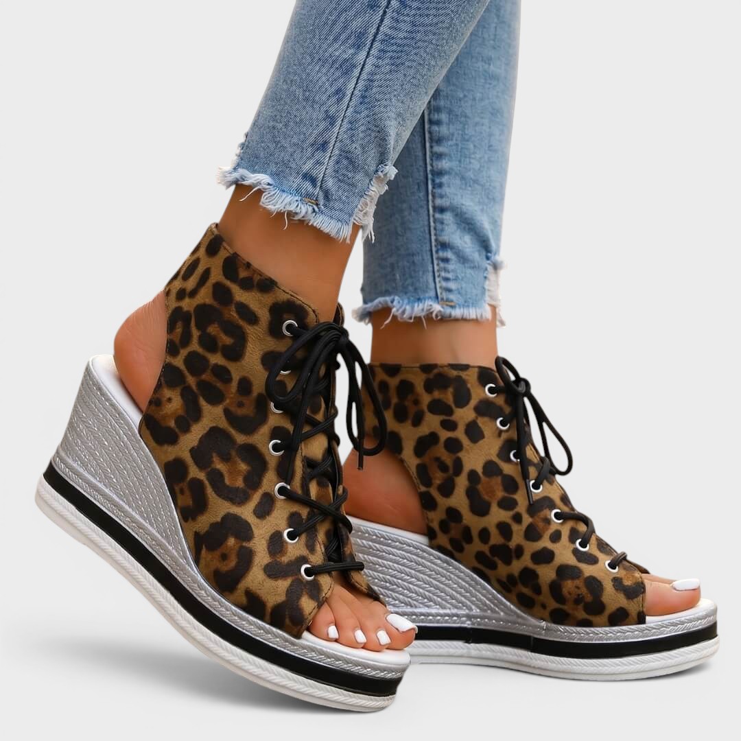 Aurevina | Cut Out Lace Front Sandals