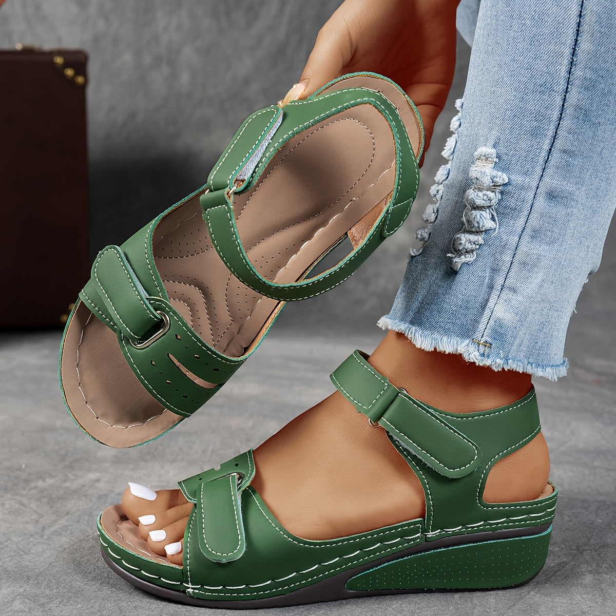 Zinnia | Cushioned Hook And Loop Sandals