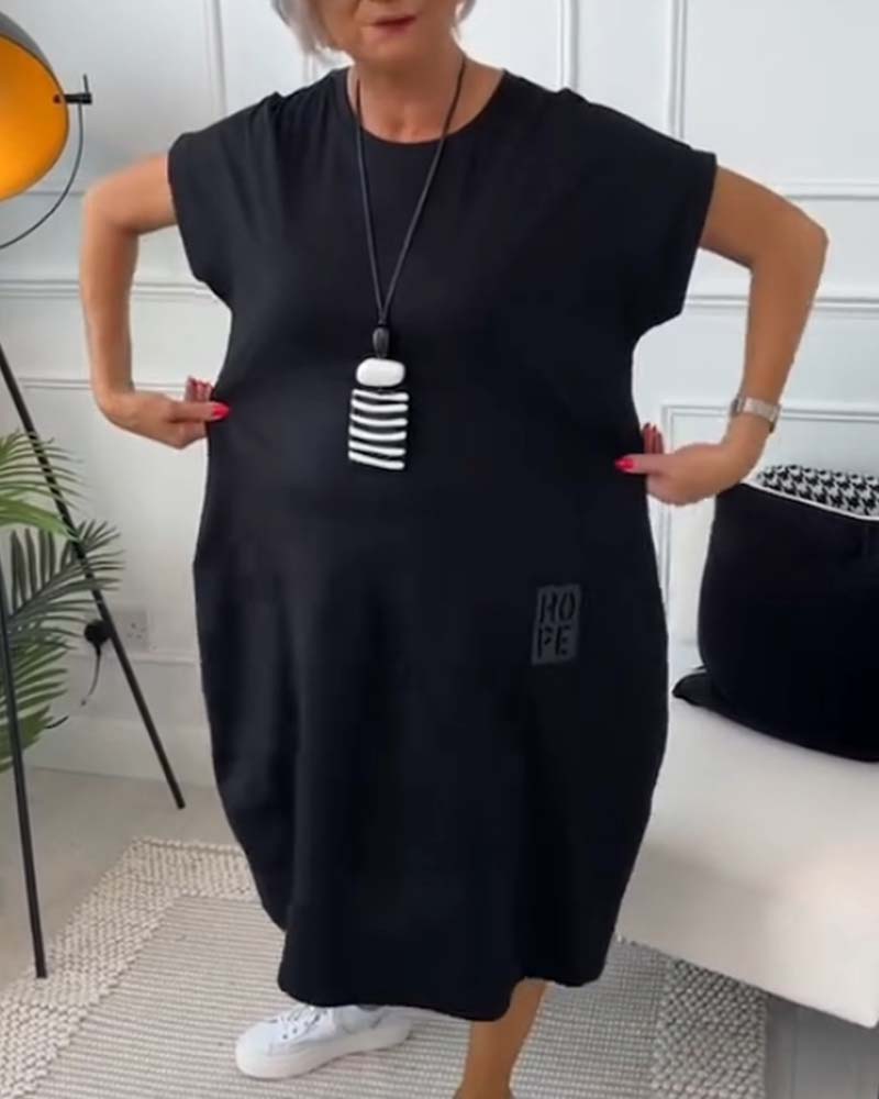Tindra | Modern Pocket Detail Dress