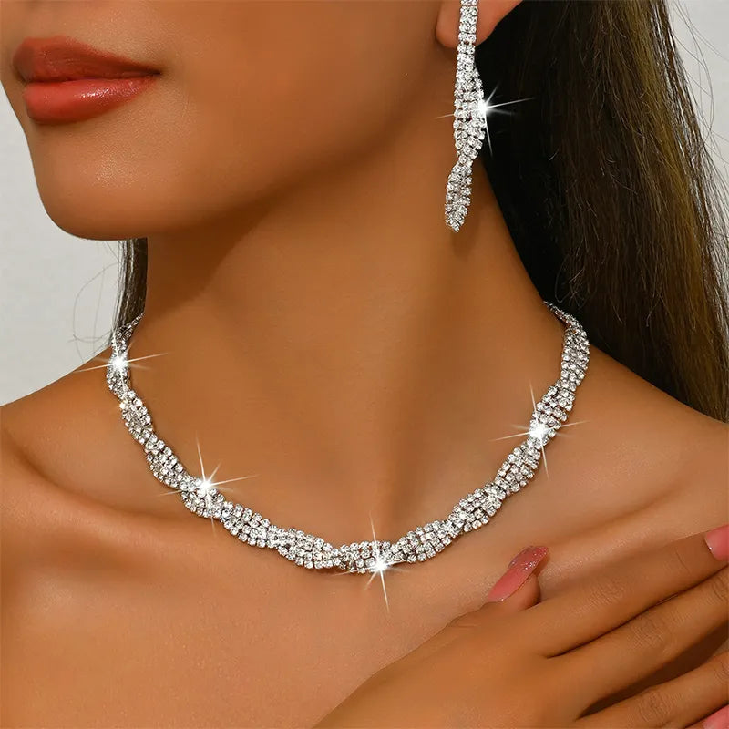 Aurivelle | Sparkling Twist Jewelry Set
