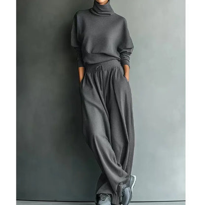 Serevina | Cozy Turtleneck Two Piece Set
