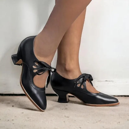 Dorellia | Feminine Bow Accent Heeled Shoes