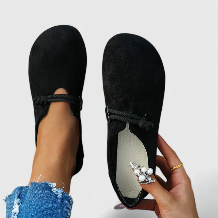 Sorrelle | Knot Detail Comfort Flats