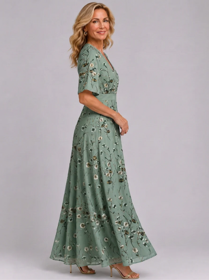 Veradelle | Flowing Floral Short Sleeve Maxi Dress