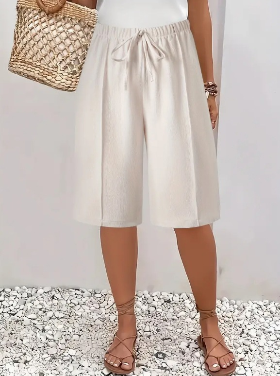 Eloraine | Everyday Comfort Knee Length Shorts