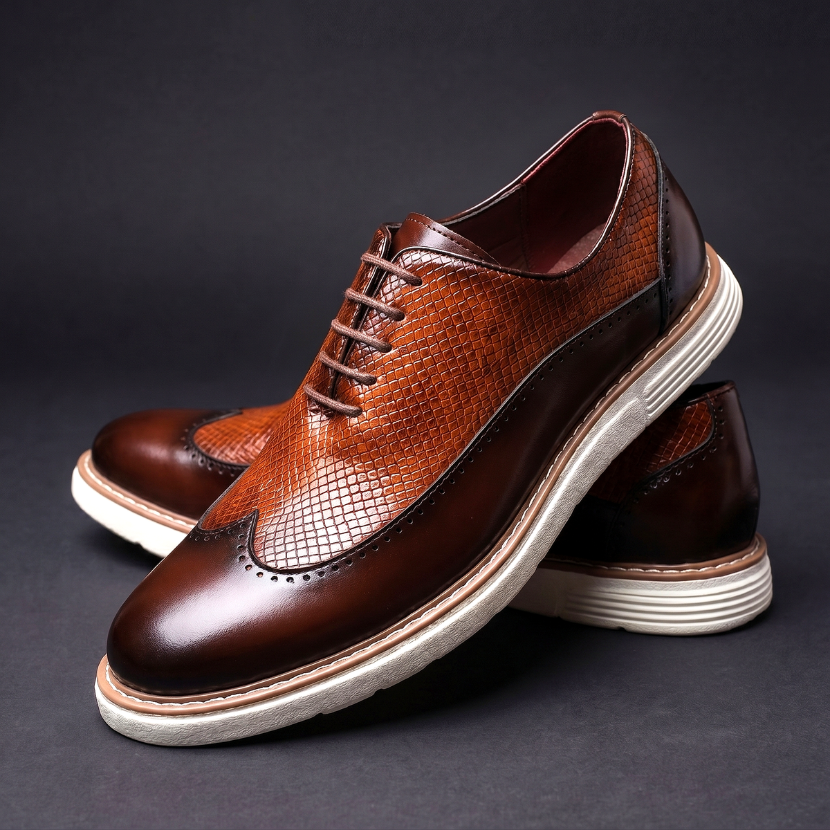 Pennric | Textured Oxford Dress Shoes