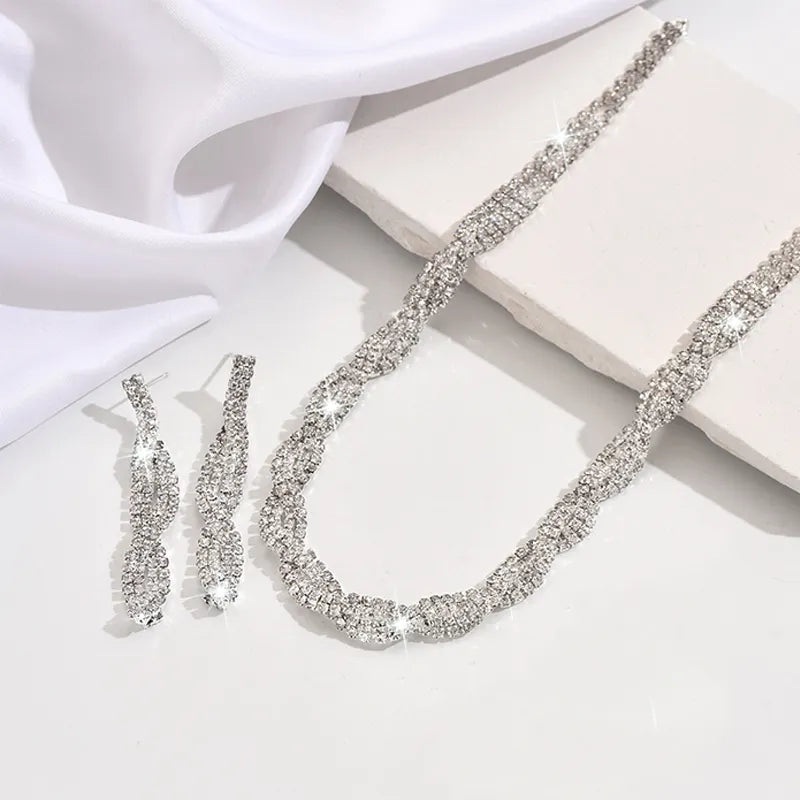 Aurivelle | Sparkling Twist Jewelry Set