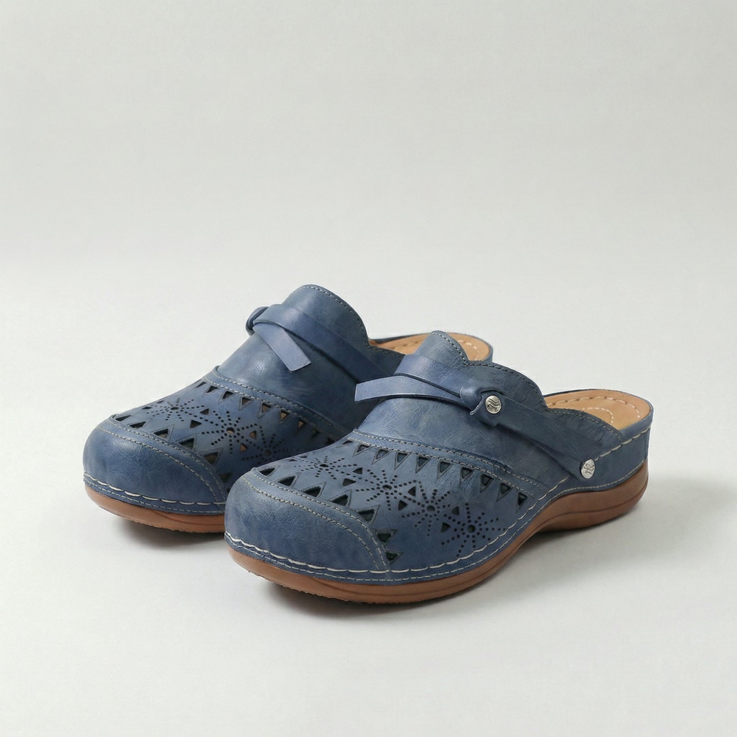 Roselyn | Floral Cutwork Comfort Clogs