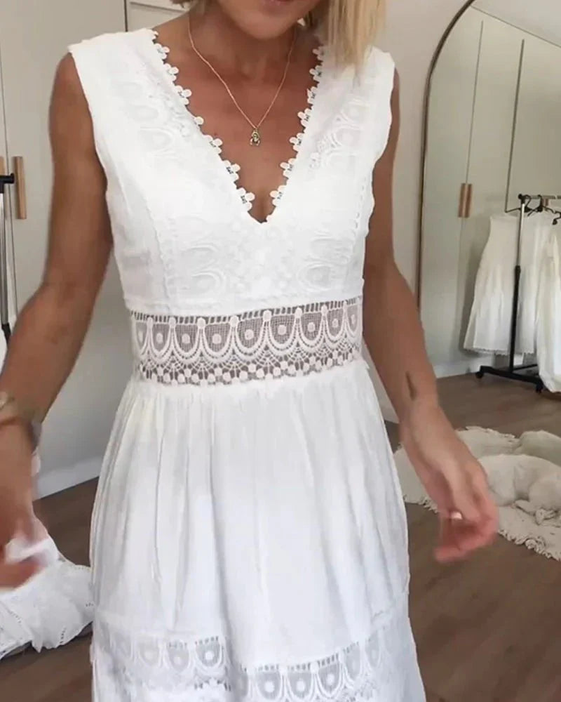 Fioralyn | Sleeveless Lace Panel Maxi Dress