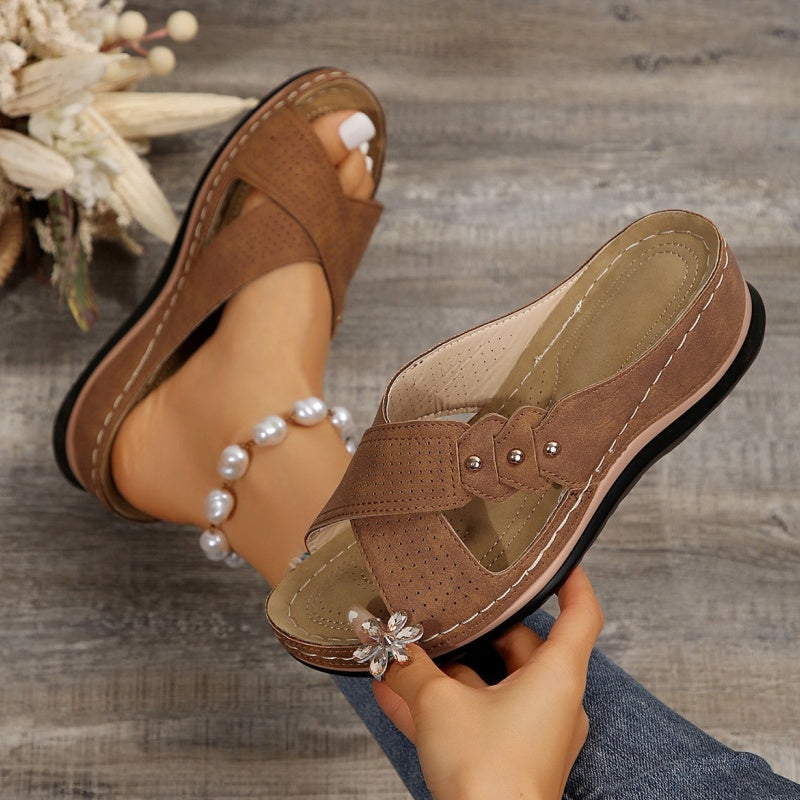 Virellia | Stud Detail Everyday Slide Sandals